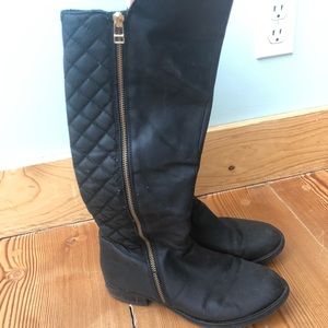Steve Madden Black Quilted boots Size 8